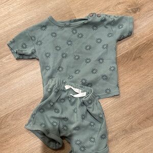 Carter's Olive Sun Patterned Baby Set